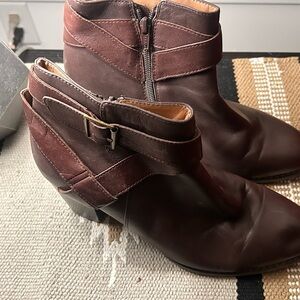 Vionic Trinity Rich Brown Ankle Boots with Strap Detail
